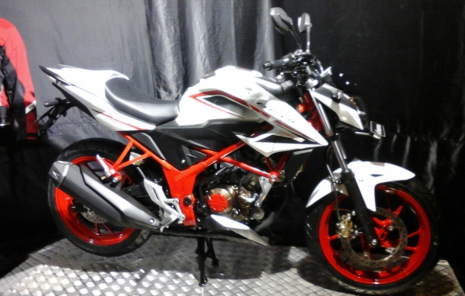 Honda Luncurkan Cb R Edisi Spesial