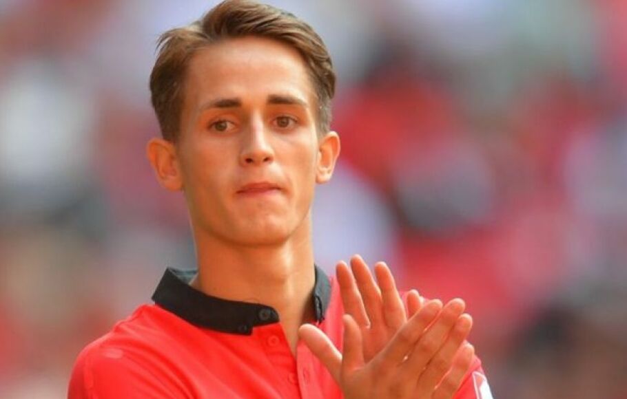 MU Tawarkan Januzaj Kenaikan Gaji 29 Kali Lipat