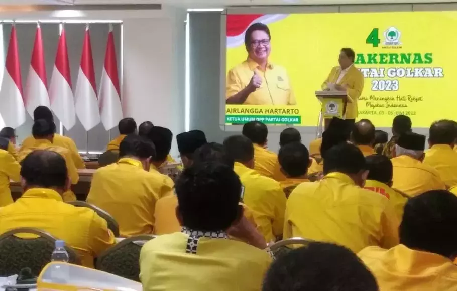 Airlangga Tegaskan Ridwan Kamil Gabung Ke Golkar Tanpa Mahar