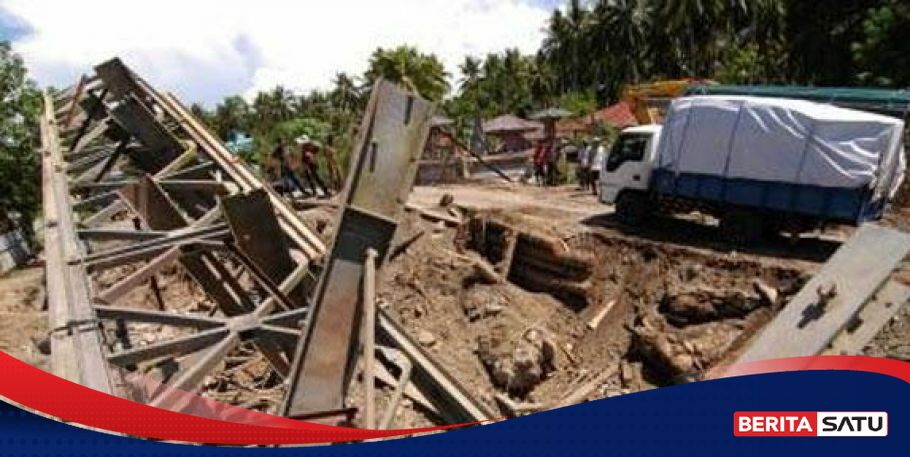 Polres Banyumas Berlakukan Sistem Buka Tutup Jalan Di Jembatan Tajum