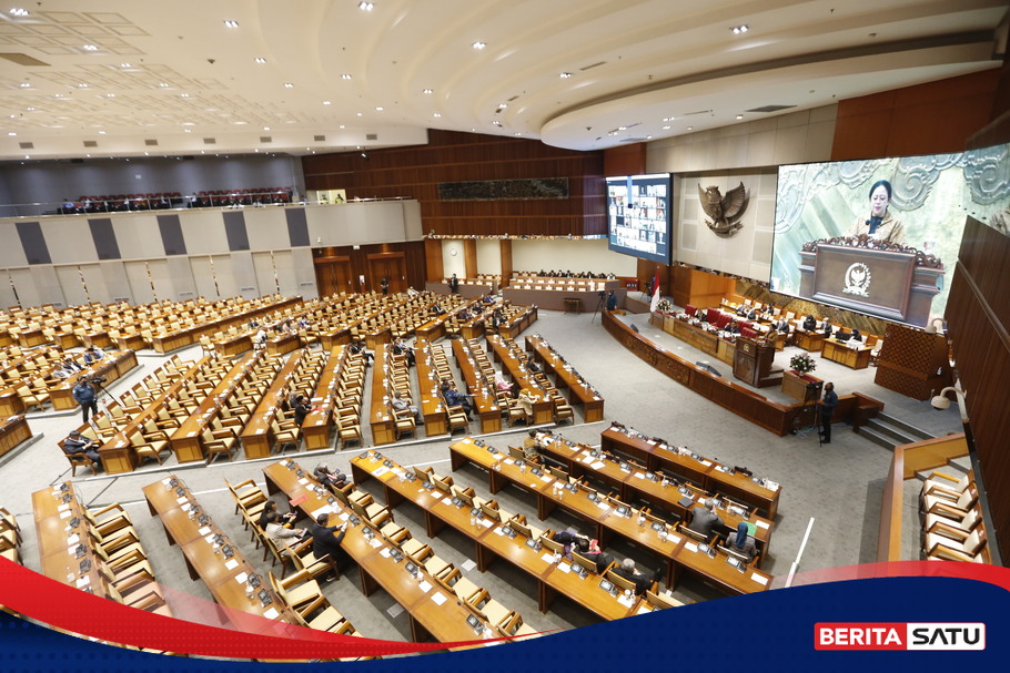 Hari Ini Revisi Uu Kementerian Negara Uu Tni Hingga Uu Polri