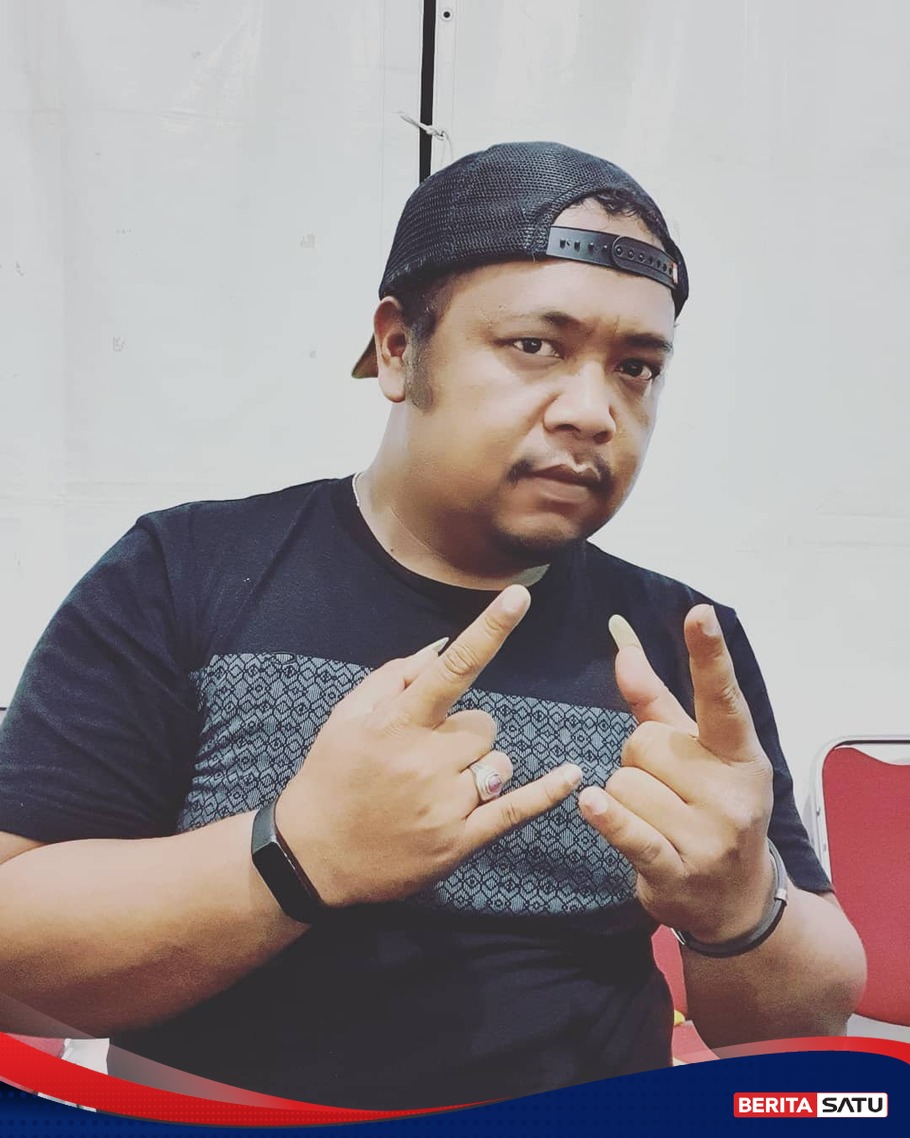 Ini Sosok Abah Lala Pencipta Lagu Ojo Dibandingke Yang Viral Halaman