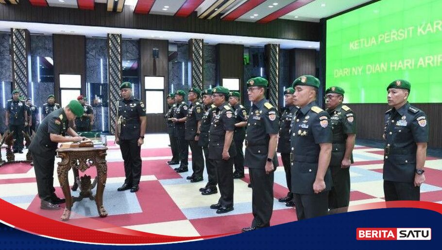 Kasad Pimpin Sertijab 7 Jabatan Strategis Di TNI AD