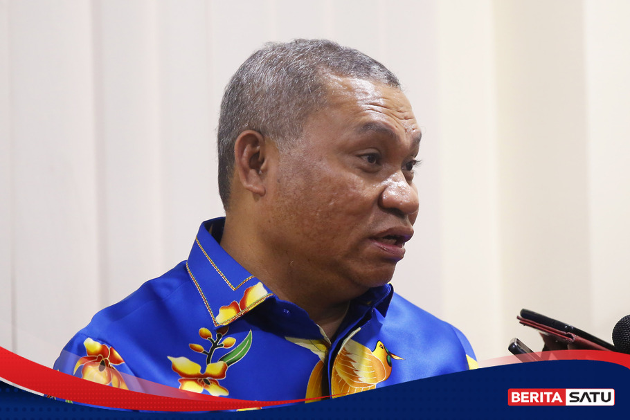 Bantah Mahfud Lukas Enembe Klaim Dana Otsus Papua Hanya Rp 90 Triliun