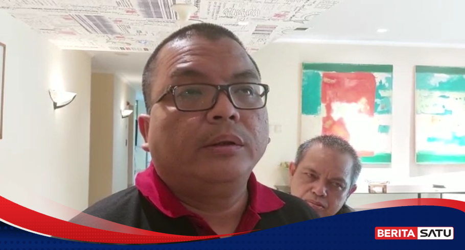 Denny Indrayana Dinonaktifkan Sebagai Wapres Kongres Advokat Indonesia