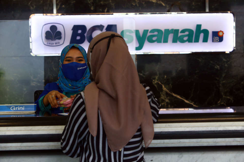 Bca Syariah Raup Laba Rp Miliar Per November Halaman