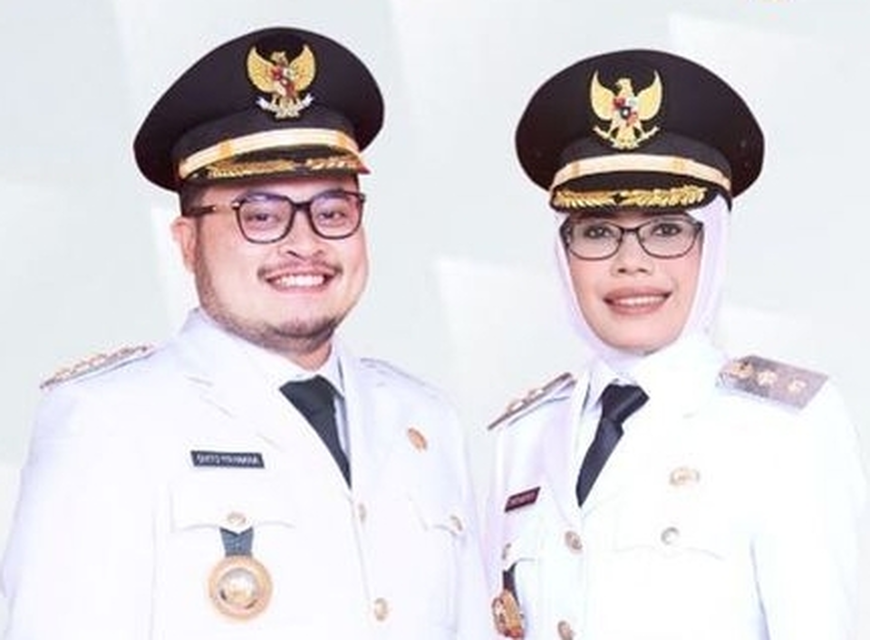 Sosok Hanindhito Himawan Pramana Dan Dewi Mariya Ulfa Yang Maju Pada