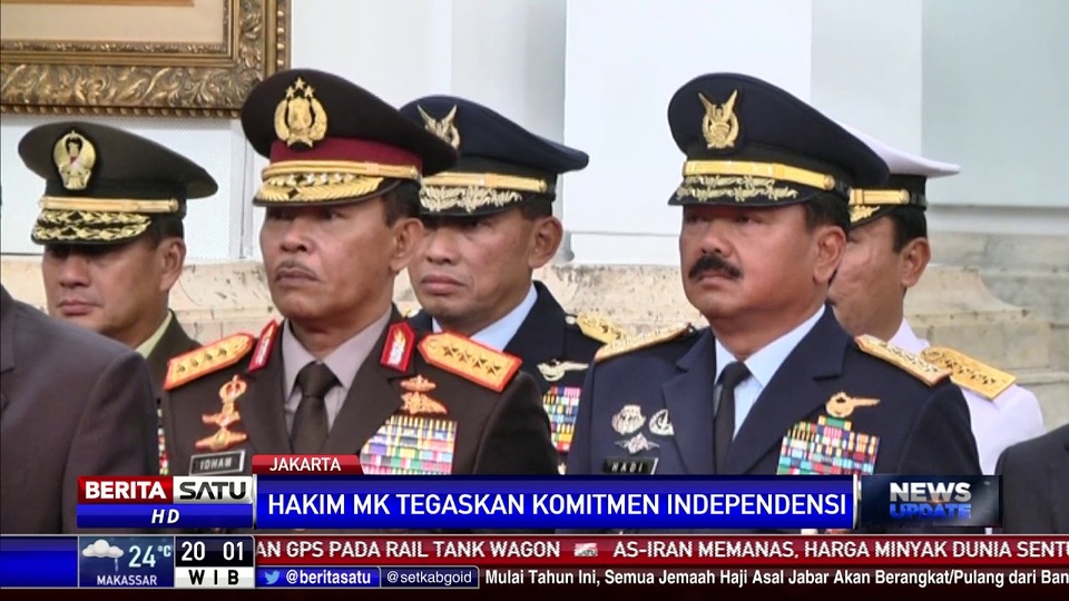 Presiden Jokowi Lantik Hakim MK Periode 2020 2025