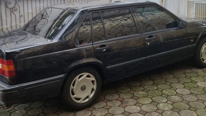 Sudah Jadi Triliuner Lo Kheng Hong Tetap Setia Sama Mobil Volvo Tahun 1995