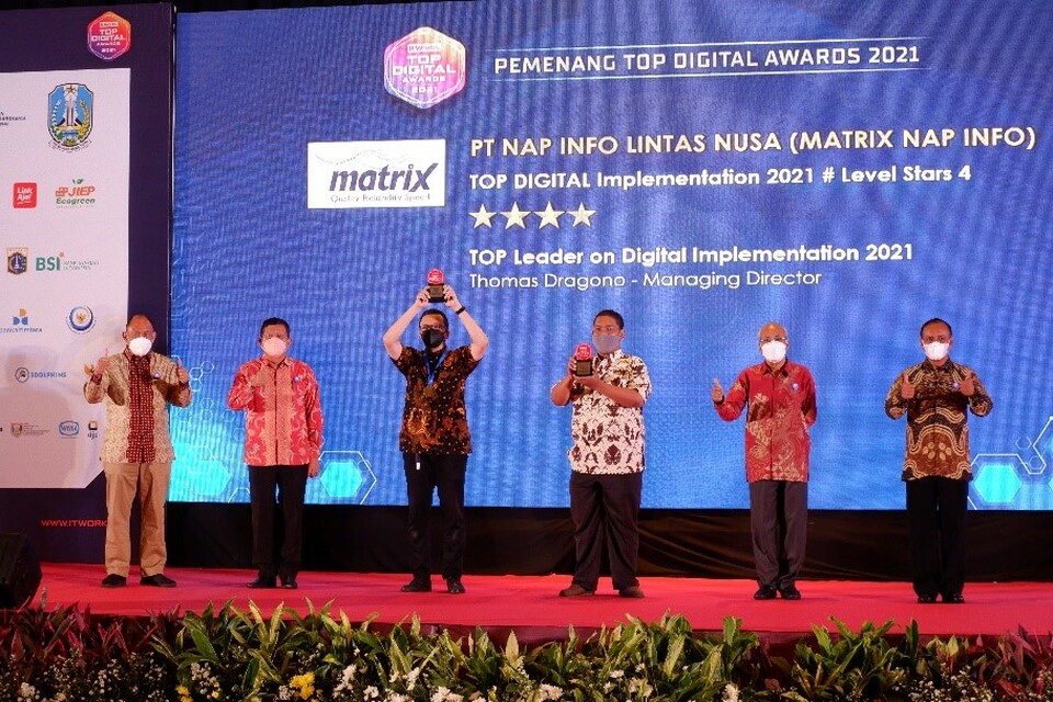 Matrix Nap Info Raih Penghargaan Top Digital Award