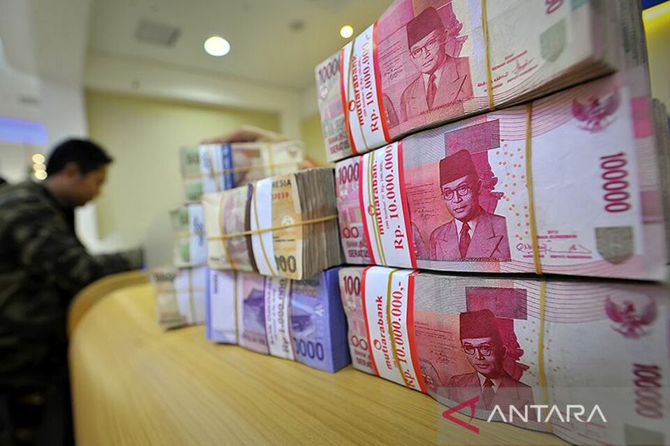 Bi Tahan Suku Bunga Dinilai Tepat Rupiah Masih Melemah