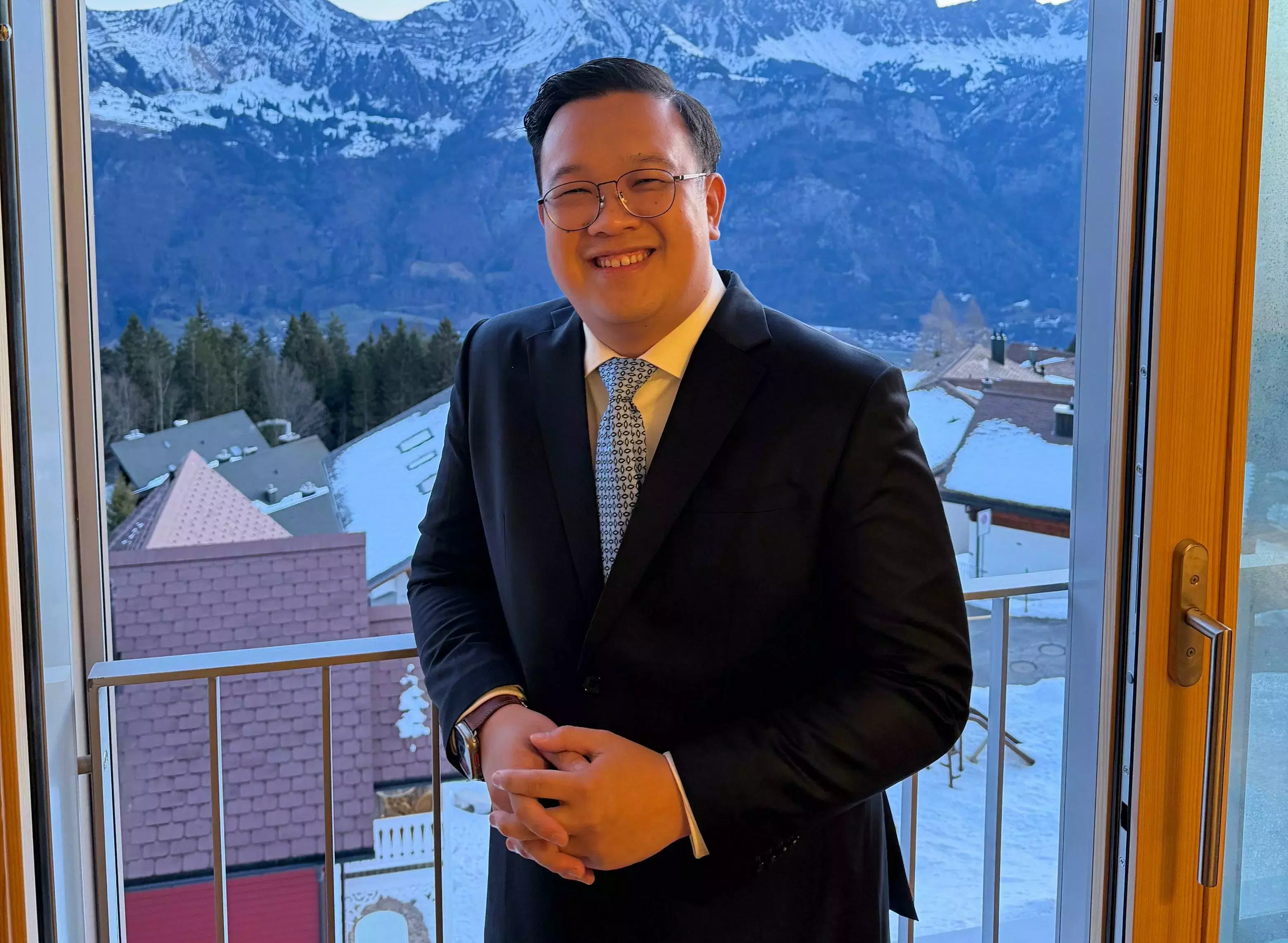 Benteng Digital Nusantara: Melampaui Batas Sandi Menuju Kedaulatan Digital Indonesia