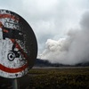 Gunung Bromo Waspada, Wisatawan Dilarang Mendekati Kawah