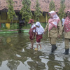 Banjir di Polman Belum Surut, Siswa Terpaksa Diliburkan