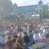 Salat Id di Masjid Raya Al Mashun Medan, Jemaah Tumpah hingga Jalan Raya