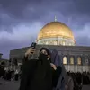 50.000 Jemaah Salat Idulfitri di Masjid Al-Aqsa, Polisi Israel Turunkan Spanduk Hamas