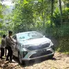 Hindari Macet, Pemudik Nekat Lintasi Jalur Alternatif yang Ekstrem