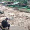 Banjir Bandang Terjang Sembahe, Satu Unit Mobil Hanyut Terbawa Arus