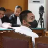 Jalani Sidang Perdana, Mario Dandy Tiba di PN Jaksel