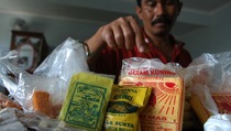 Makan Gratis di Pasar Tangsel