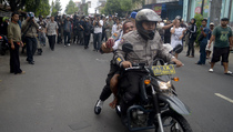 Mabes Polri Supervisi Polda Soal Penanganan Bentrok Solo