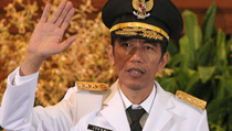 Jokowi Berencana Hapus Retribusi