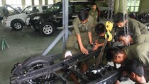 Kosgoro Golkar Borong 40 Mobil Esemka