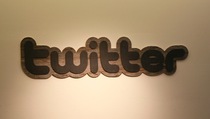 Twitter: Dunia Sedang Galau