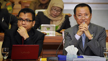 Komisi III DPR Semprot Amir dan Denny