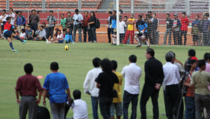 Penonton Latihan Timnas Mulai Injak Rumput GBK