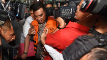 Baru Sebulan Menjabat, Bupati Rokan Hulu Ditahan KPK