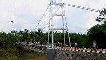 Kementerian PUPR Terus Bangun Jembatan Gantung