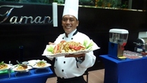 Gemuknya Mi Jembung di Surabaya Plaza Hotel