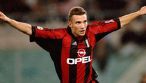 Danurwindo Harapkan Pemain Muda Indonesia Contoh Pemain AC Milan