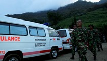 DKI Kirim 35 Ambulan Evakuasi Korban Sukhoi