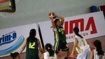 Putri Ubaya Juarai Liga Mahasiswa