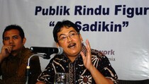 Lembaga Survei Perlu Kode Etik