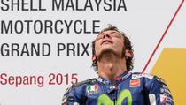 Banding Rossi Kandas, Tetap Start Paling Belakang
