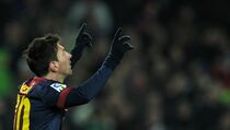 Barca Permalukan Malaga di Kandang