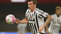 Mandzukic Bawa Juventus Unggul