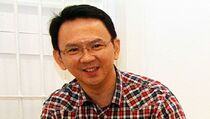 Ahok Tak Tahu Dua Pejabat DKI Maju Pilkada