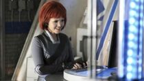 Tania Gunadi, Mojang Bandung yang Sukses Main Film