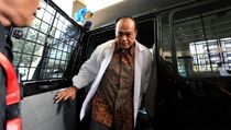 KPK Sita Enam Bus Milik Djoko Susilo