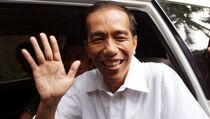 Jokowi Larang Siswa Corat Coret Seragam Pasca-UN