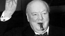 Churchill Kalahkan Steve Jobs sebagai Pemimpin Paling Dikagumi