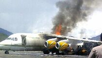 Pesawat Kargo Terbakar di Bandara Wamena