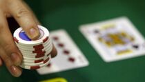 Polisi Tangkap 15 Penjudi 