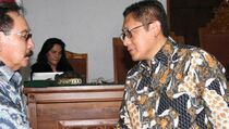 Hari Ini Putusan Gugatan Praperadilan Antasari Terhadap Polri