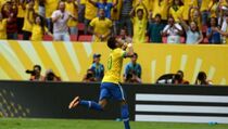 Neymar Tampil Ciamik, Scolari Lemparkan Pujian