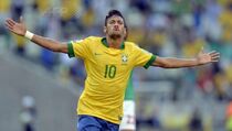 Jelang PD 2014, Brasil Tampil Perkasa Lawan Afsel